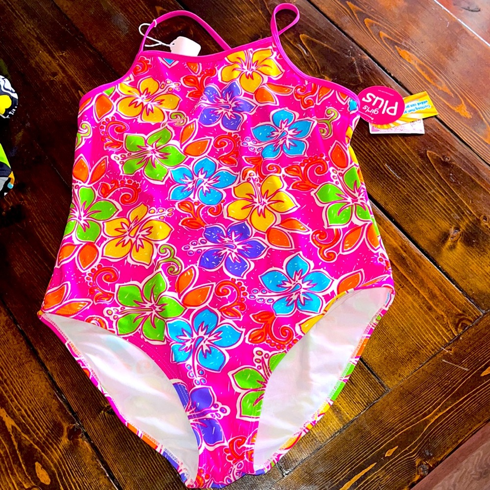 Girls one piece swimsuit